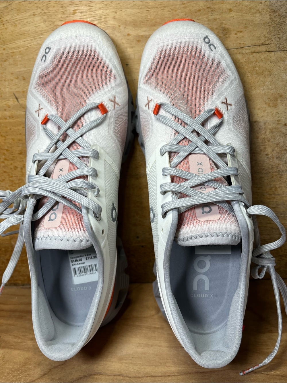 NEW On Cloud X 3 REFLECTIVE Womens Size 9.5 Running Shoes Sneakers Ivory Alloy - Picture 7 of 10